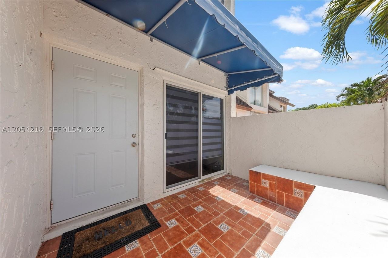 11336 Sw 69th Ter #0 - Photo 3 of 23