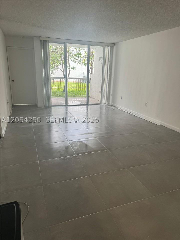 9760 Nw 47th Ter #167 - Photo 4 of 12