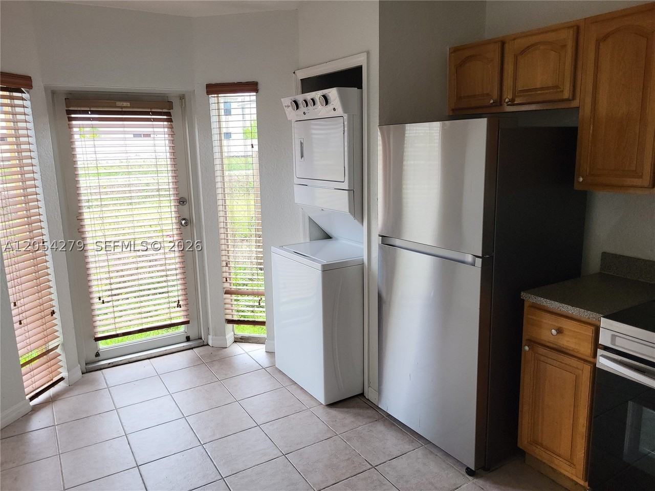 31 Ne 13th Ave #5 - Photo 2 of 13