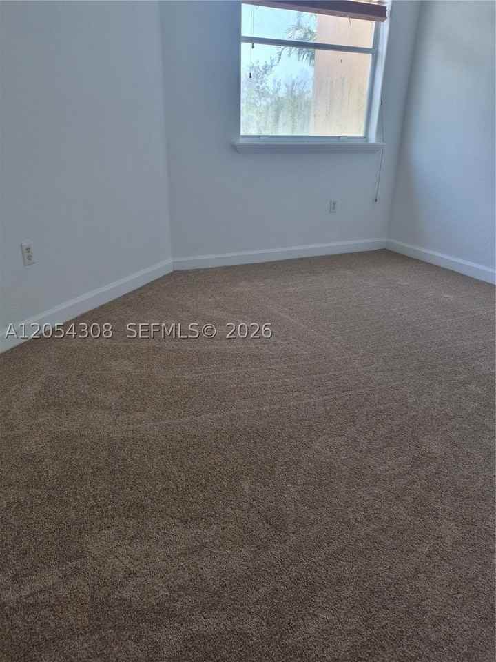 11272 Nw 54th Ter #11272 - Photo 5 of 5