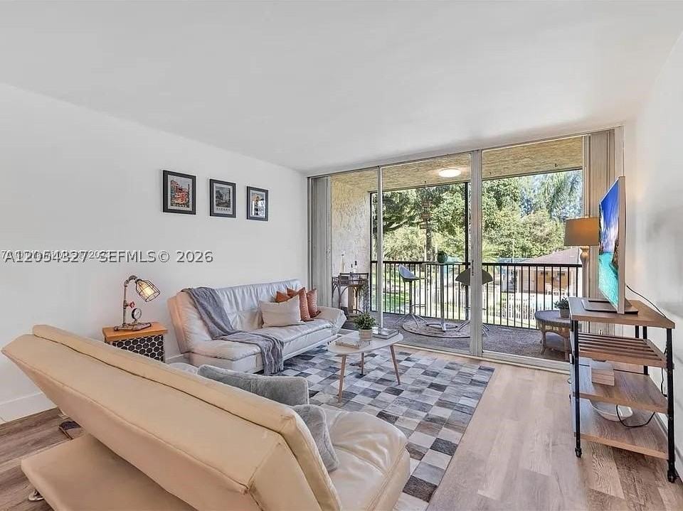 5090 Sw 64th Ave #205 - Photo 5 of 13