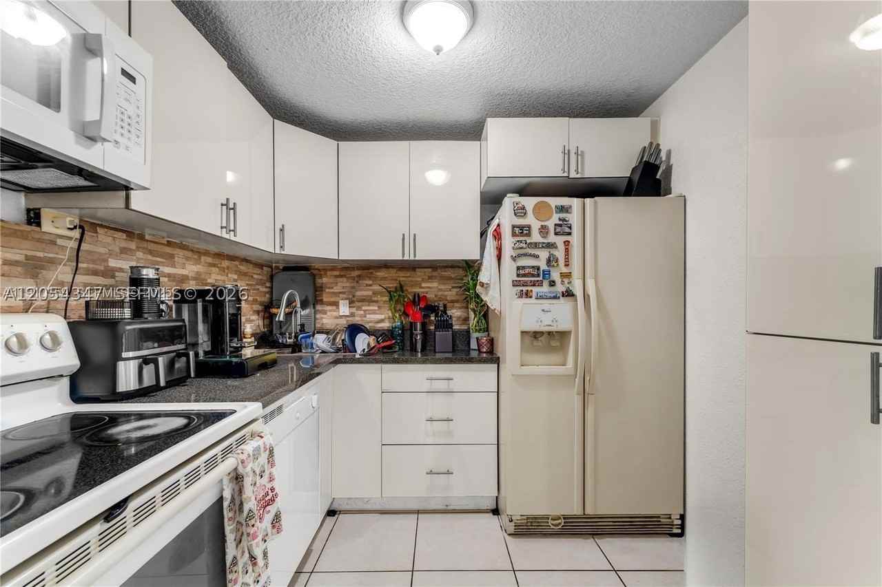 9320 Fontainebleau Blvd #215 - Photo 7 of 18