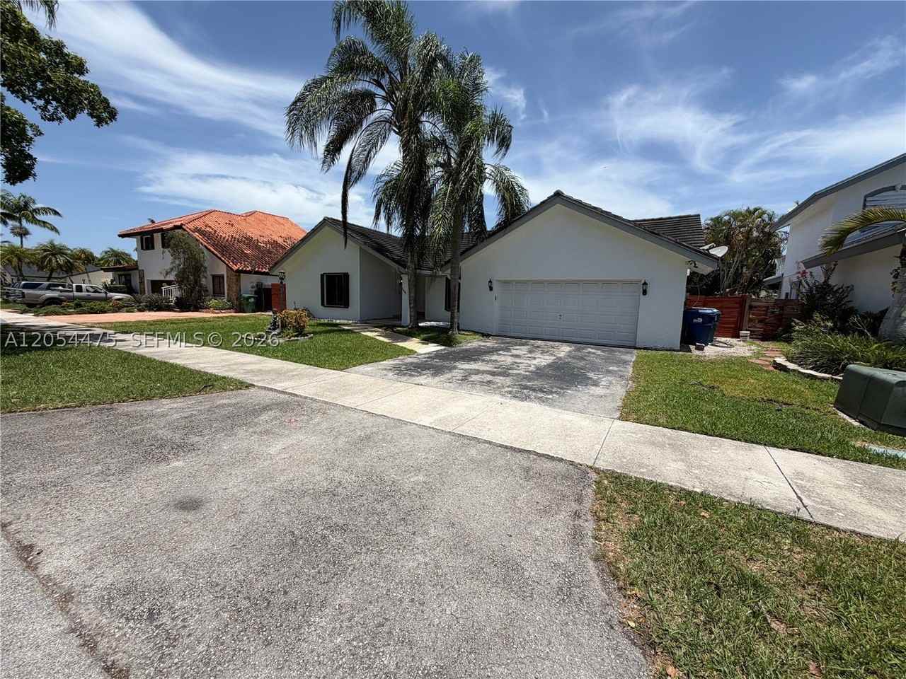 14271 Sw 107th Ter #0 - Photo 3 of 37
