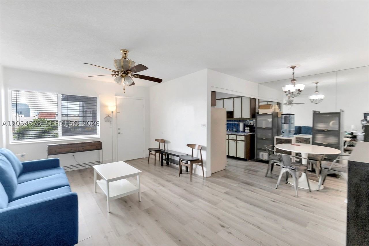 900 Sw 84th Ave #412A - Photo 4 of 21