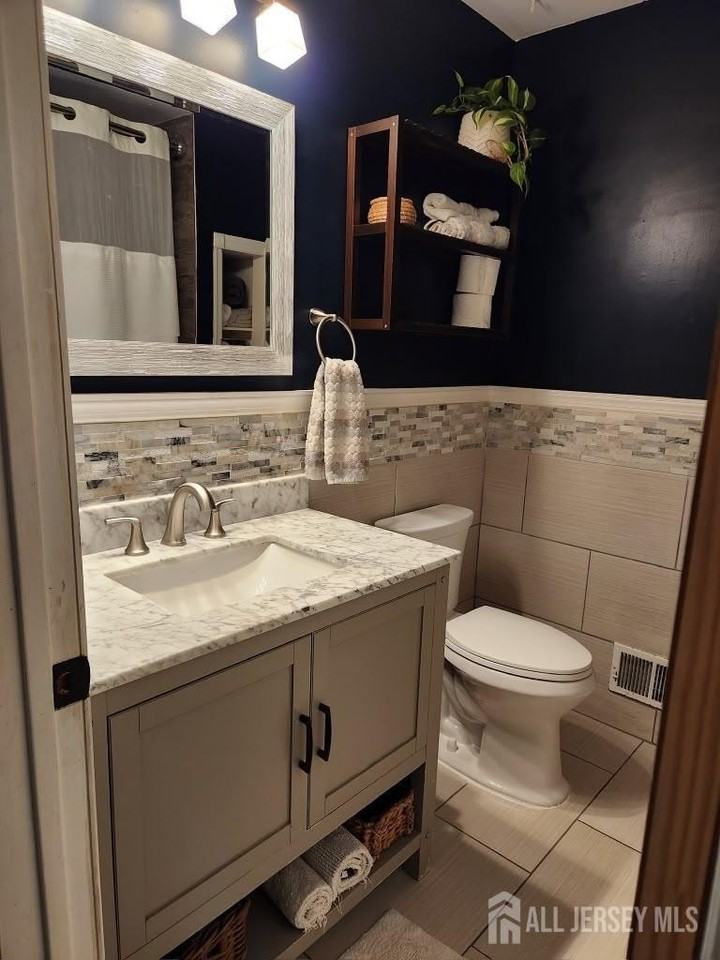 1716 Central Ave - Photo 6 of 13