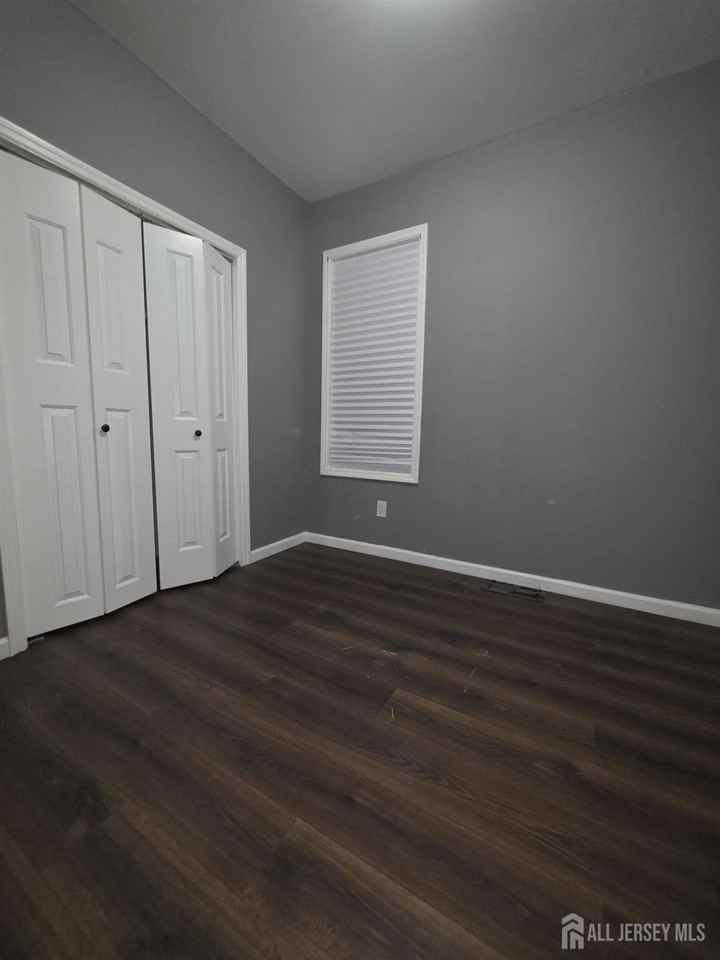 487 S 17th St #2FL - Photo 4 of 17