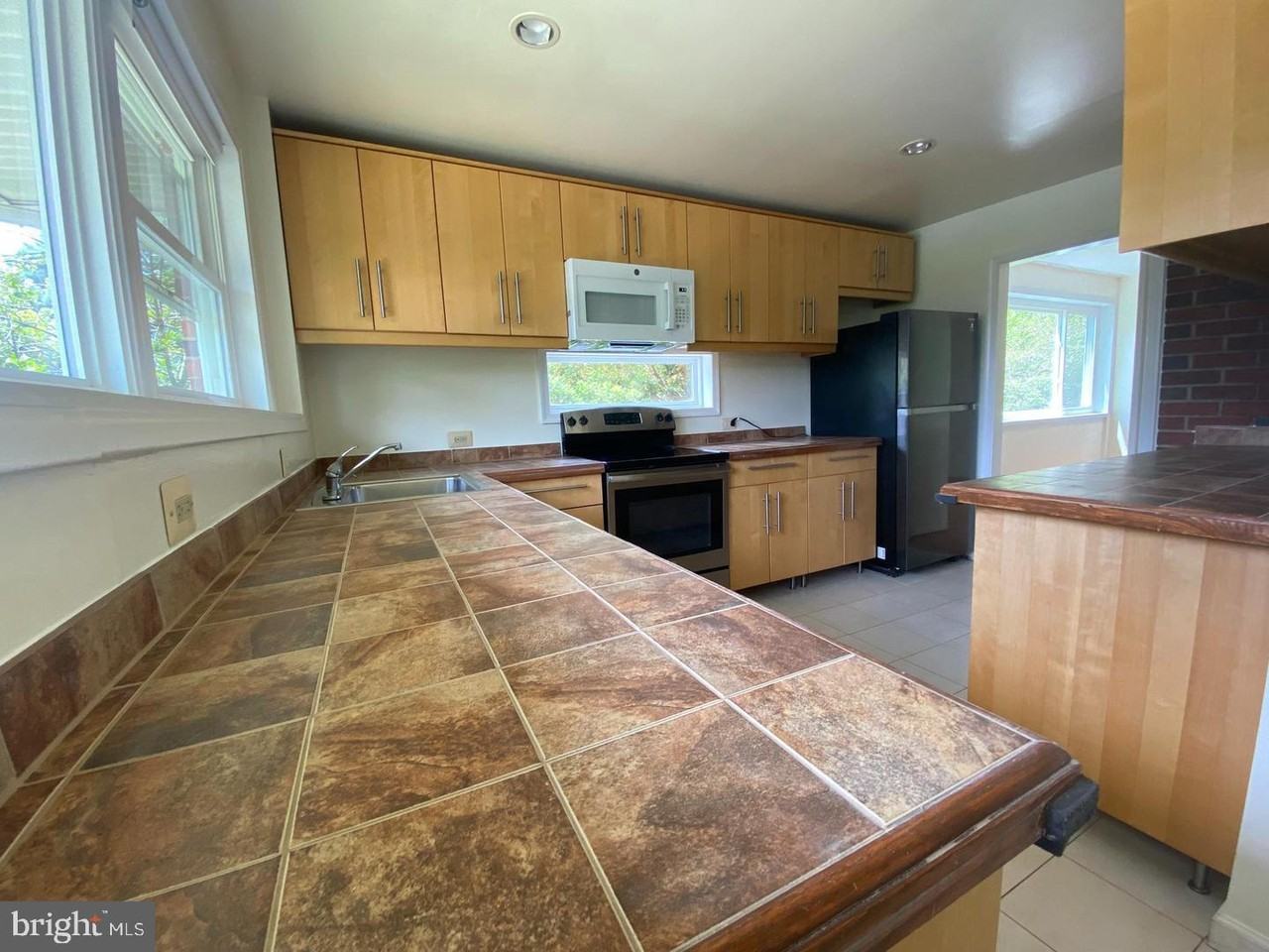 6009 Cheshire Dr #1 - Photo 6 of 19