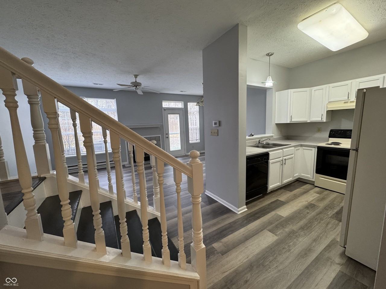 5438 Nighthawk Dr - Photo 6 of 27