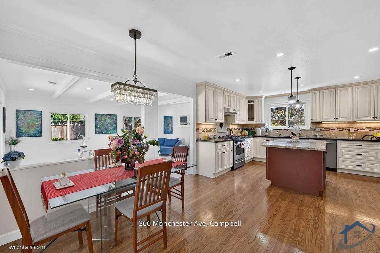 366 Manchester Ave - Photo 7 of 28
