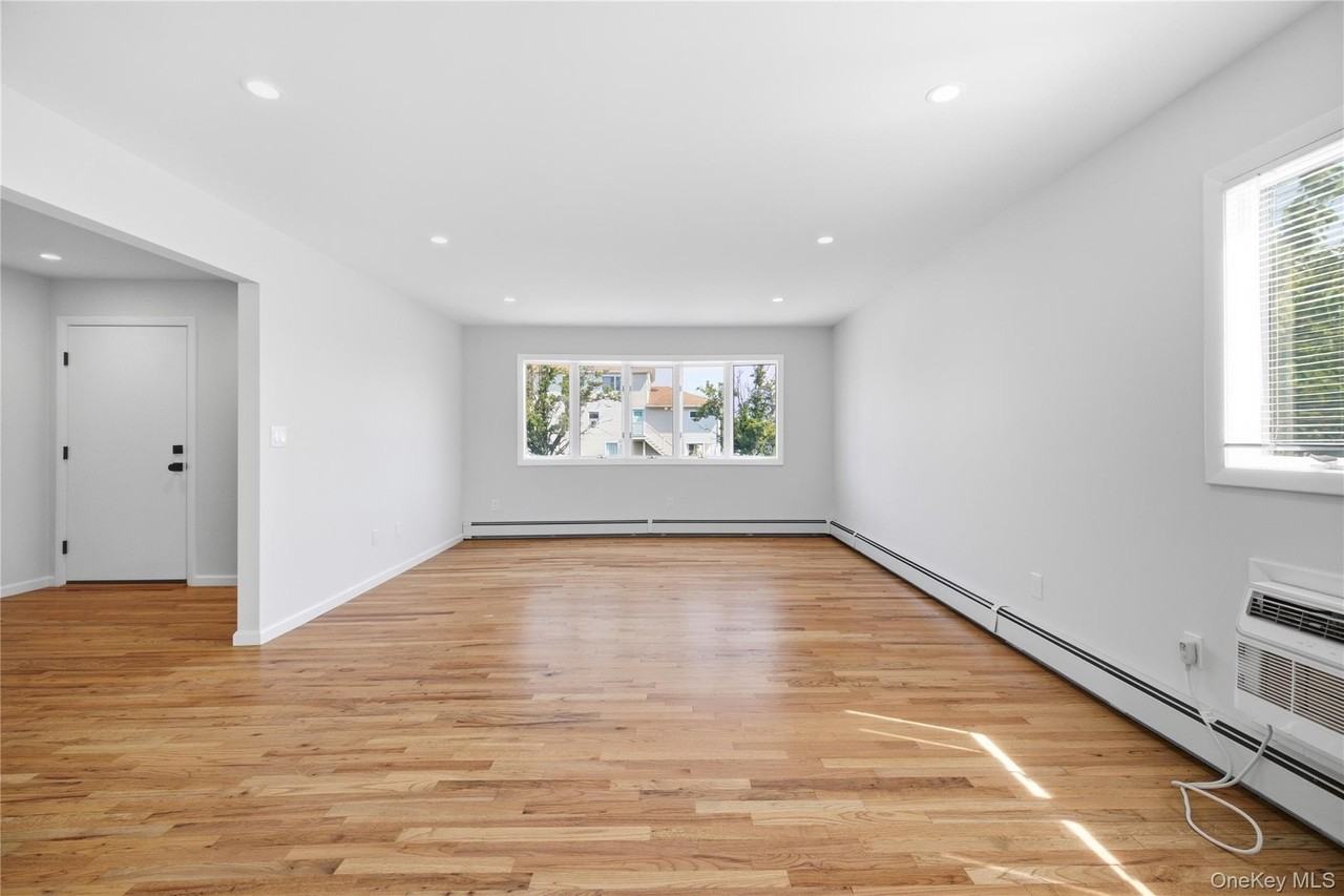 580 580 E. Pine Street - Photo 4 of 38