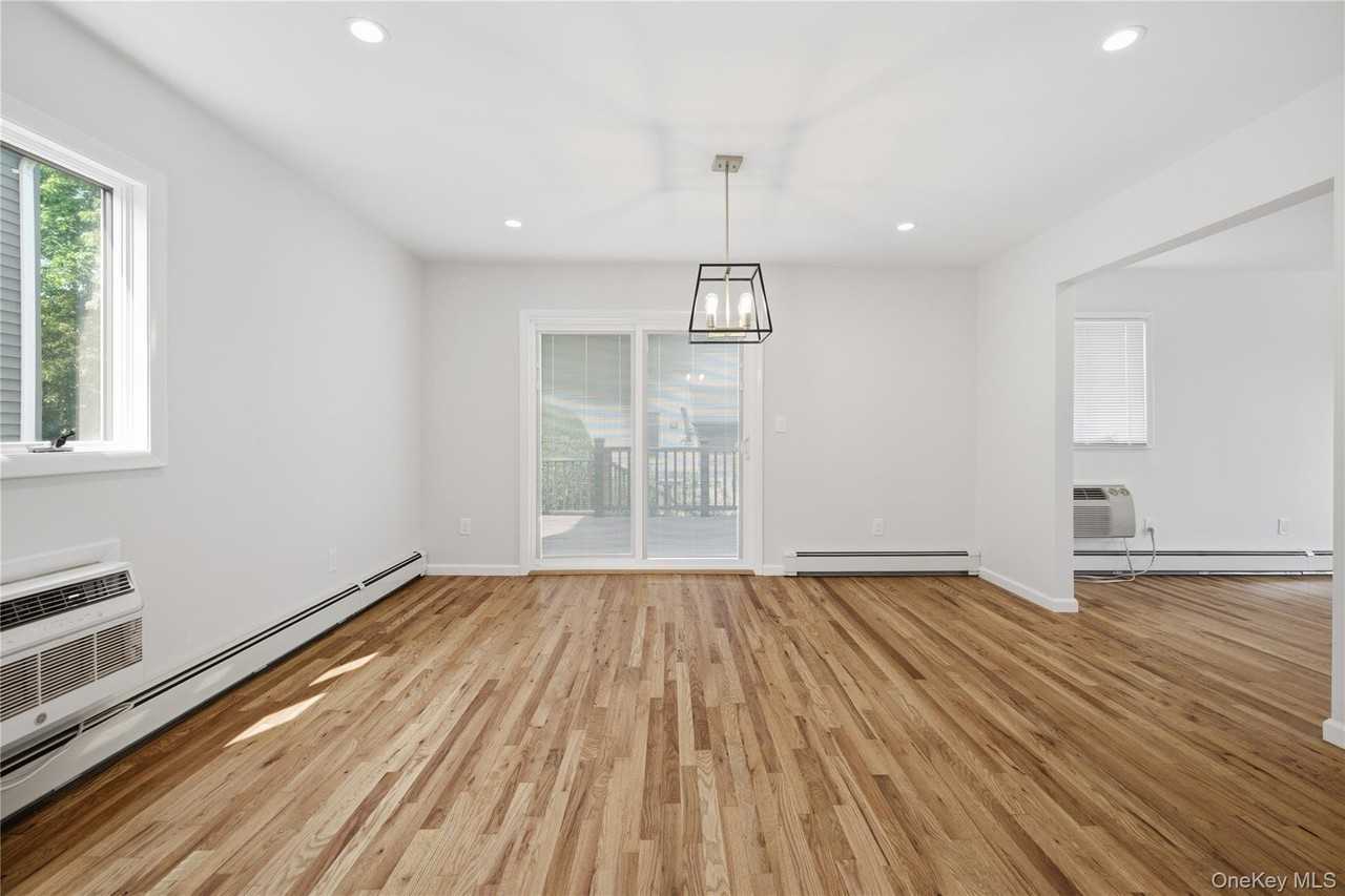 580 E Pine St - Photo 6 of 38