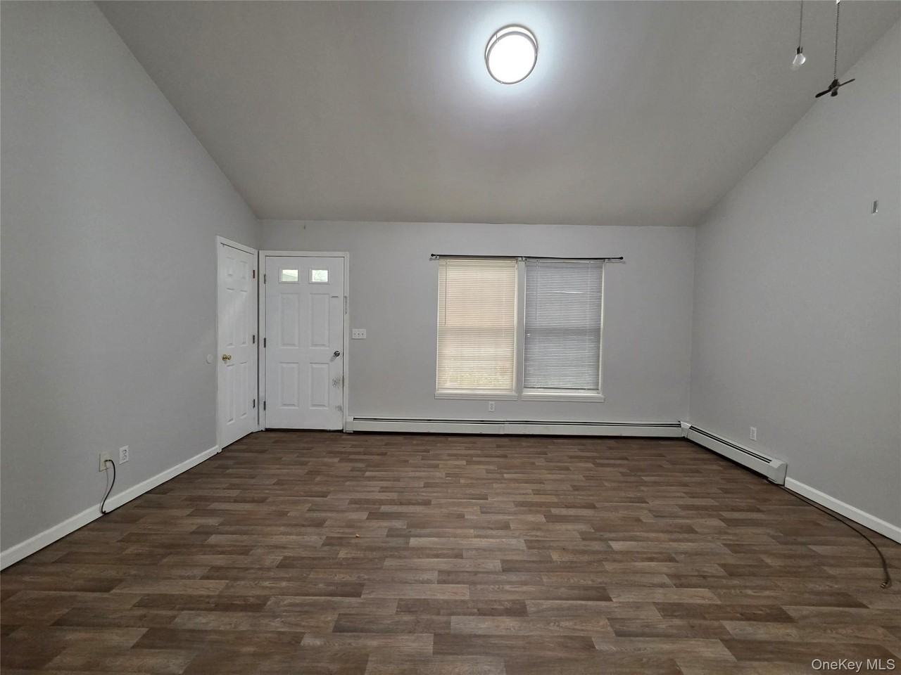 706 Tower Ave #B - Photo 4 of 22