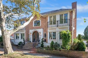 featured image of 8103 192nd St