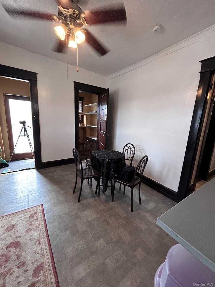 298 Highland Ave - Photo 4 of 18