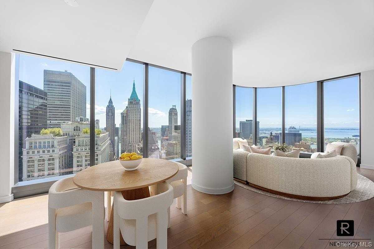 125 Greenwich St #66B - Photo 3 of 8