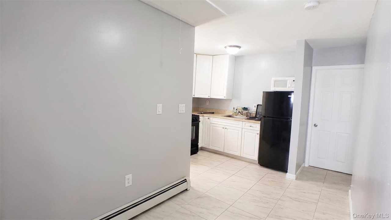 15829 76th Ave #2 - Photo 5 of 8