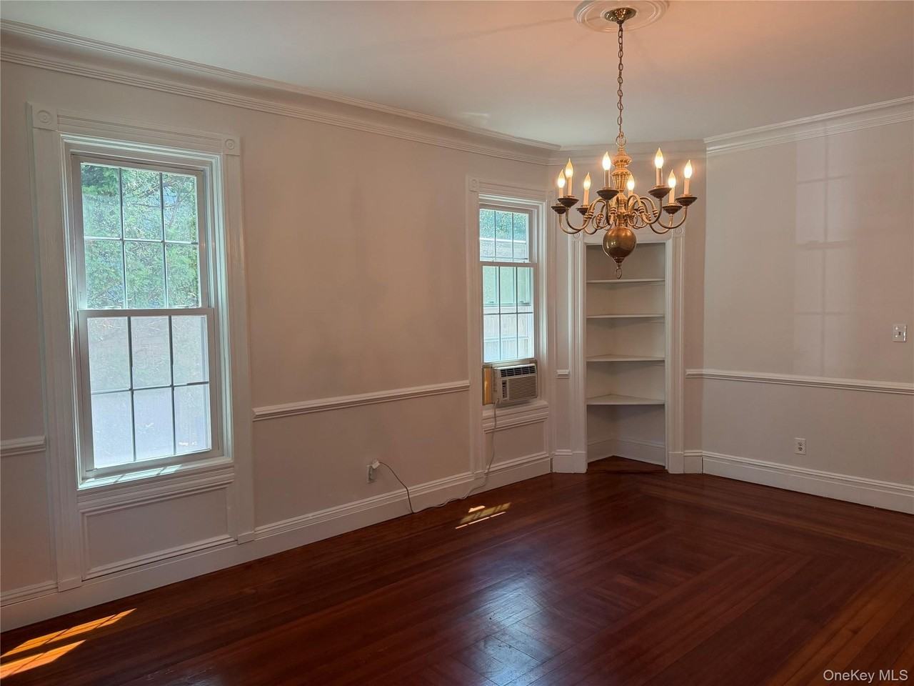 13 Walnut St - Photo 2 of 17