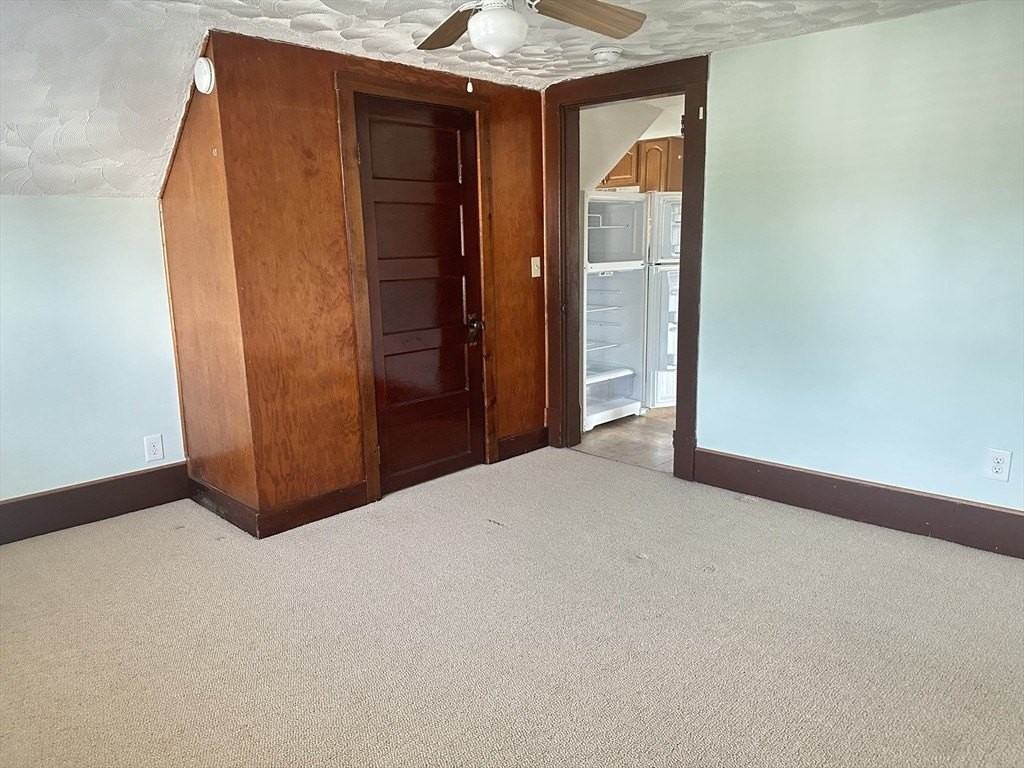 18 Brookfield St #18B - Photo 7 of 16