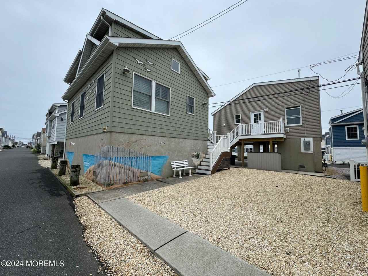 117 W Bayberry Way - Photo 7 of 13
