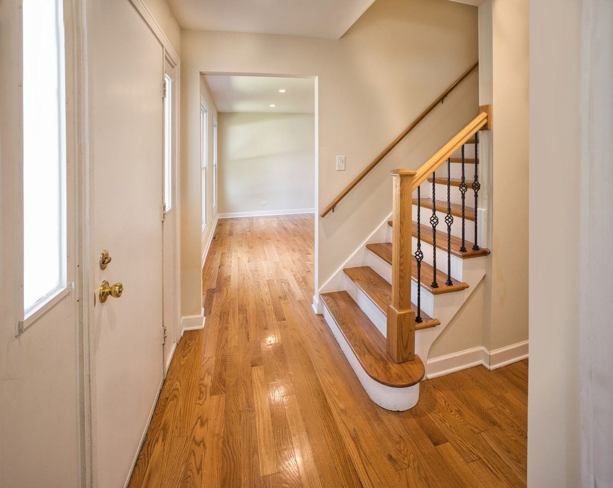 2711 Valley Forge Rd - Photo 4 of 32