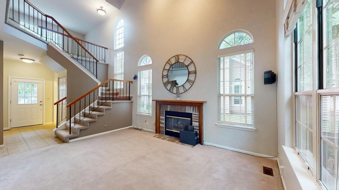 1237 Cranbrook Dr - Photo 6 of 35