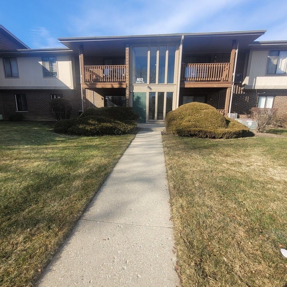 803 Garden Cir #7A