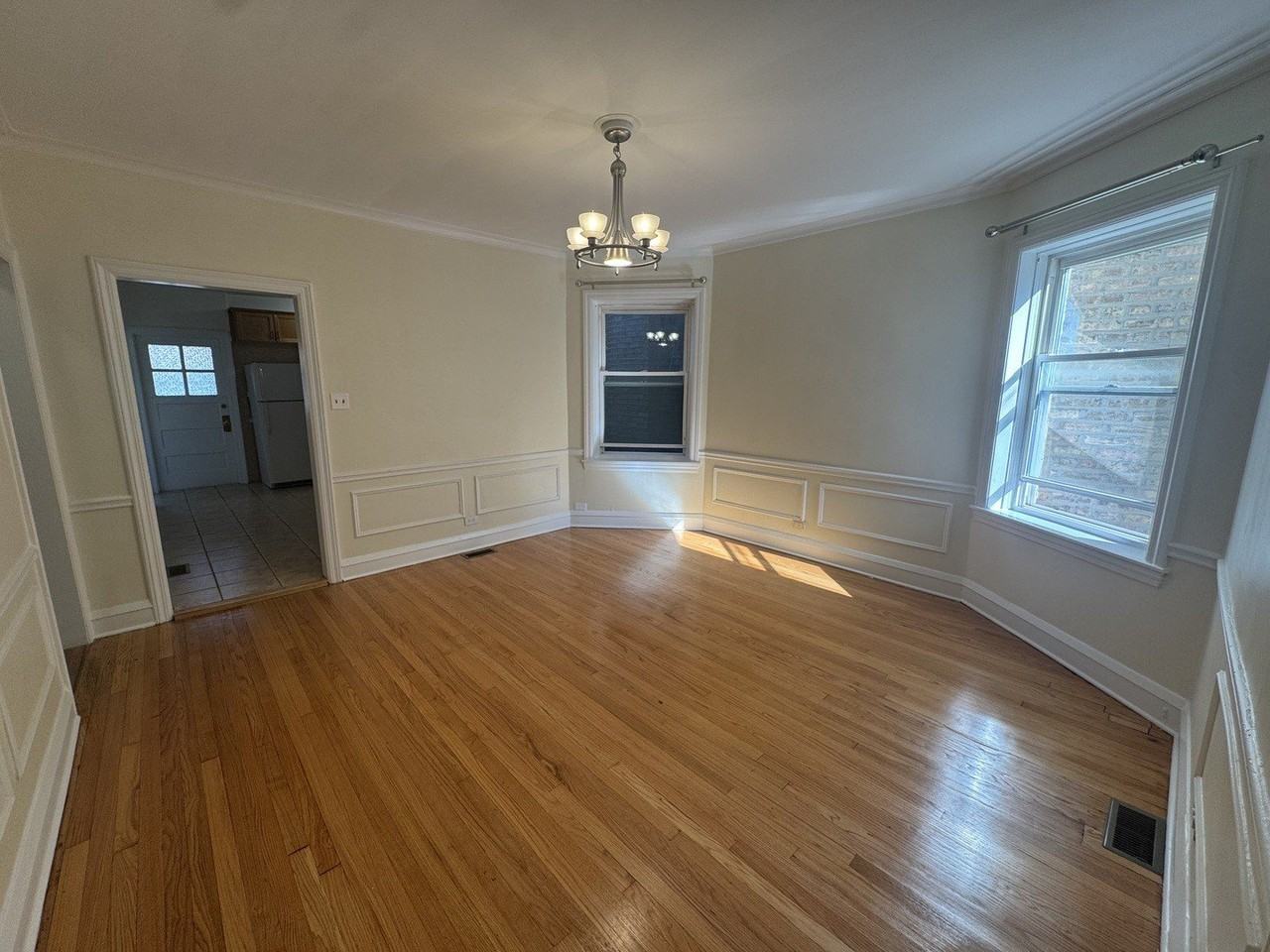 5849 N Campbell Ave #1 - Photo 4 of 15