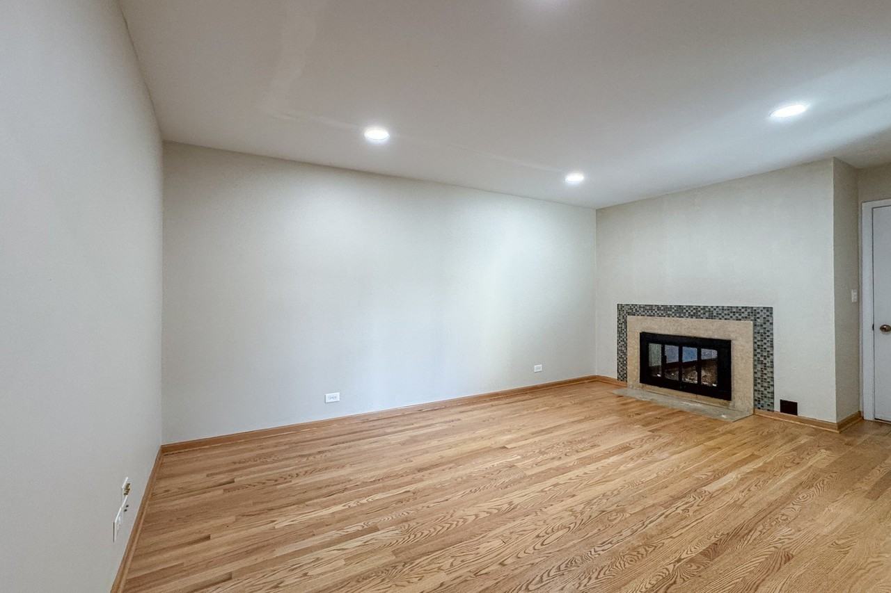 416 Swallow Ln - Photo 3 of 29