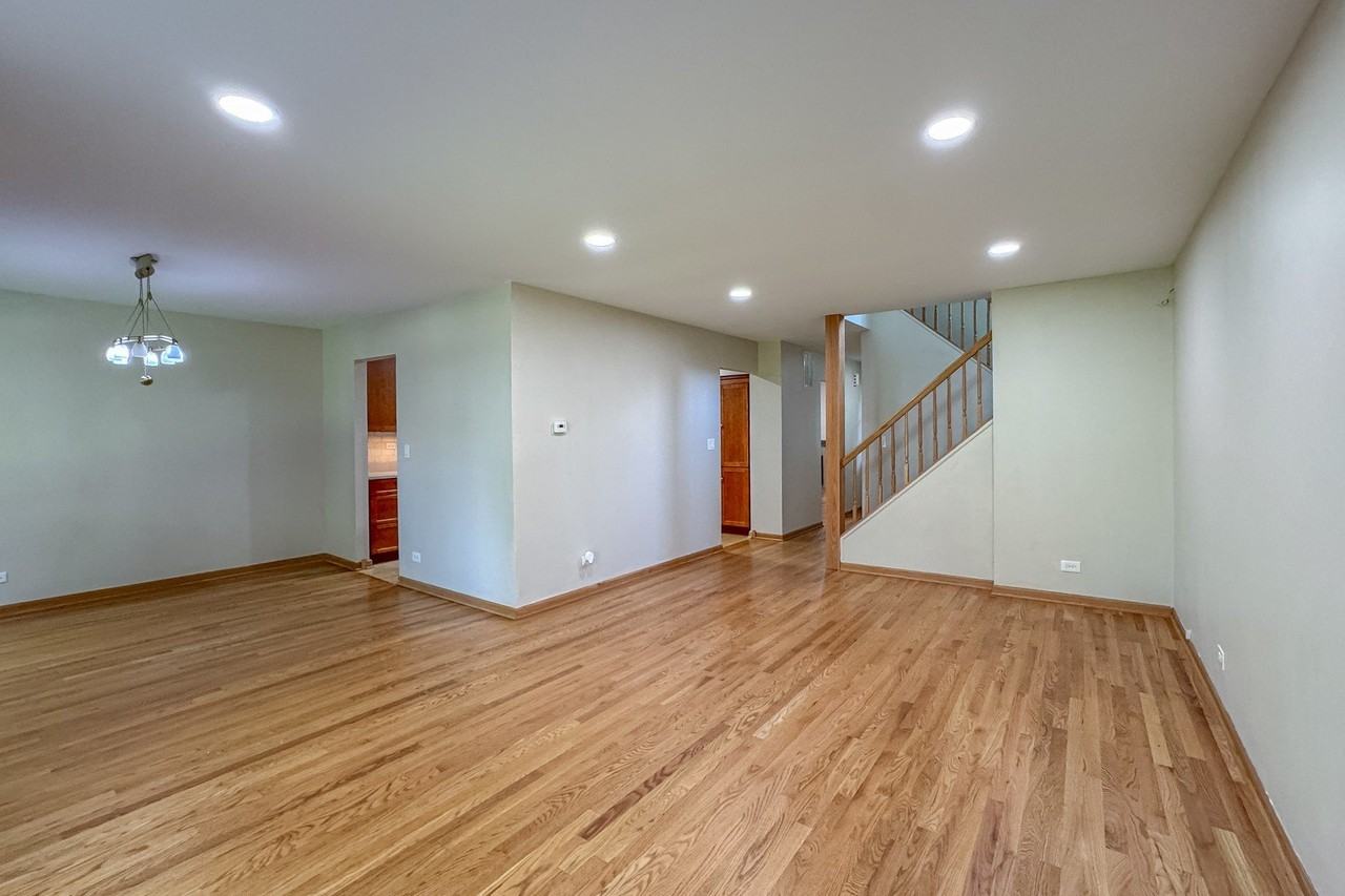 416 Swallow Ln - Photo 6 of 29