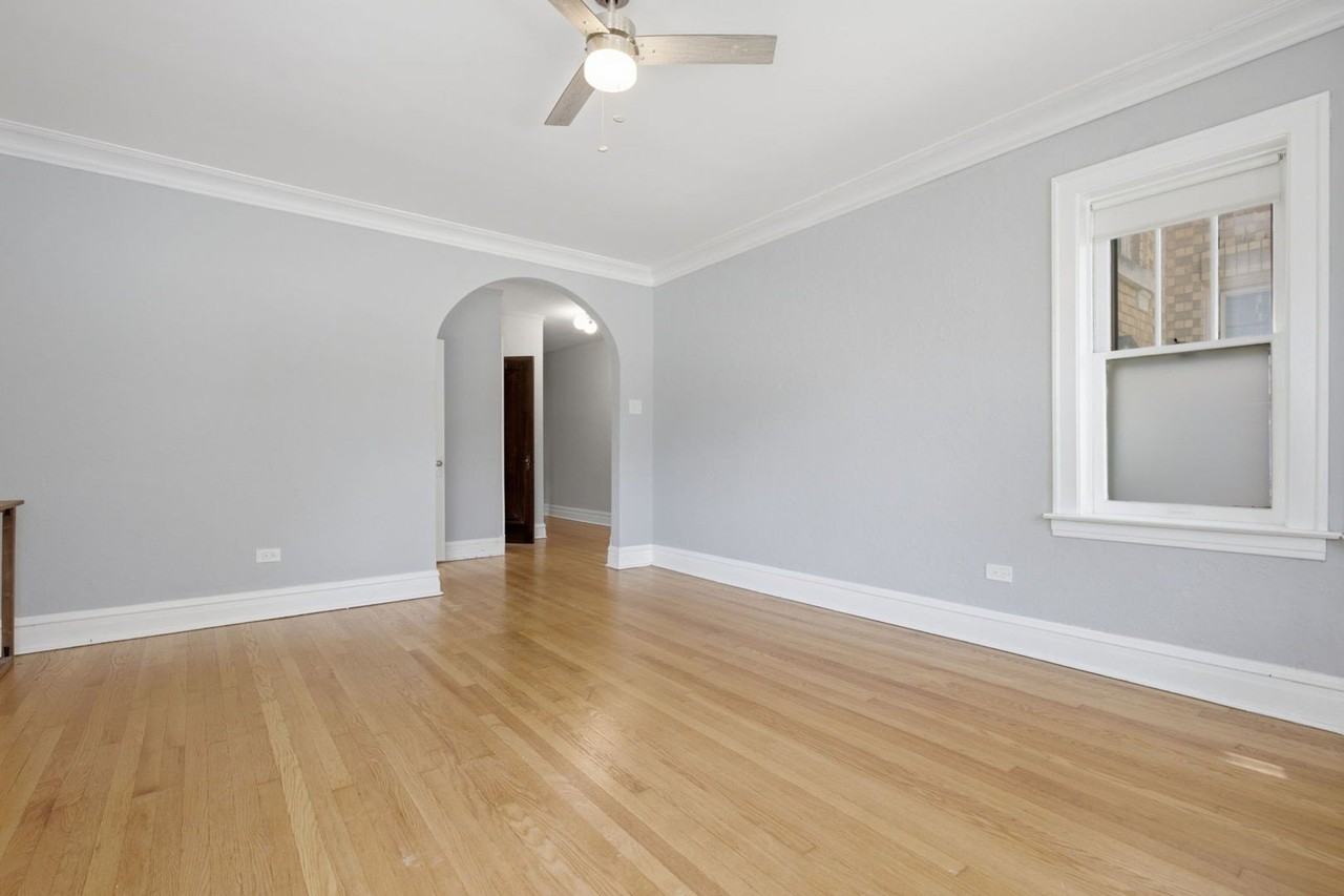 3636 Grand Blvd #1S - Photo 4 of 15