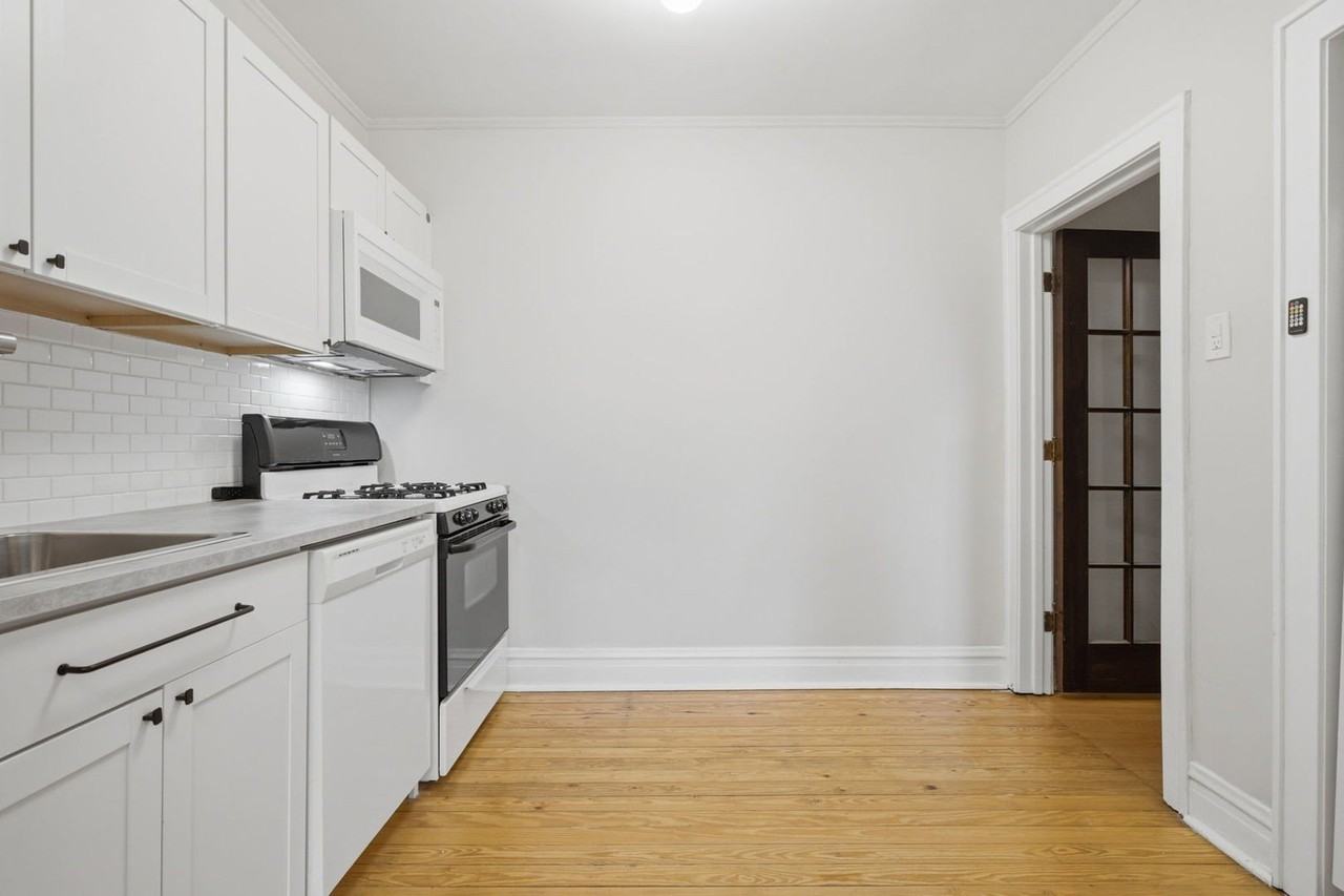 3636 Grand Blvd #1S - Photo 6 of 15
