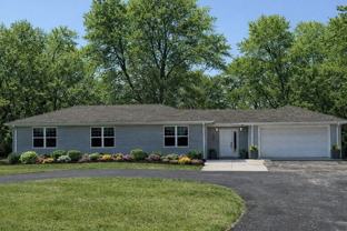 8418 Meadowbrook Dr - Photo 1 of 1