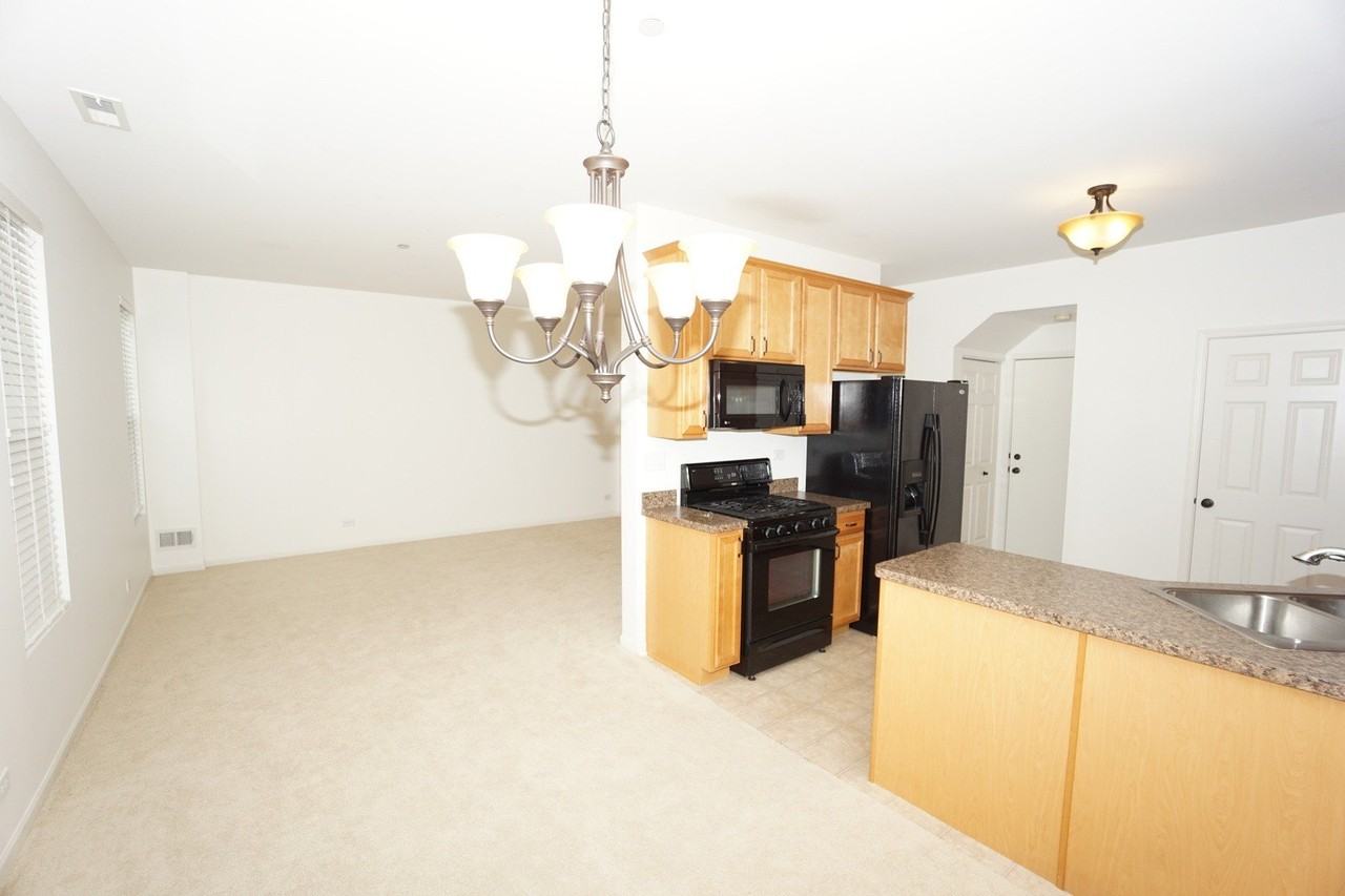 210 Portage Ln #D - Photo 6 of 18