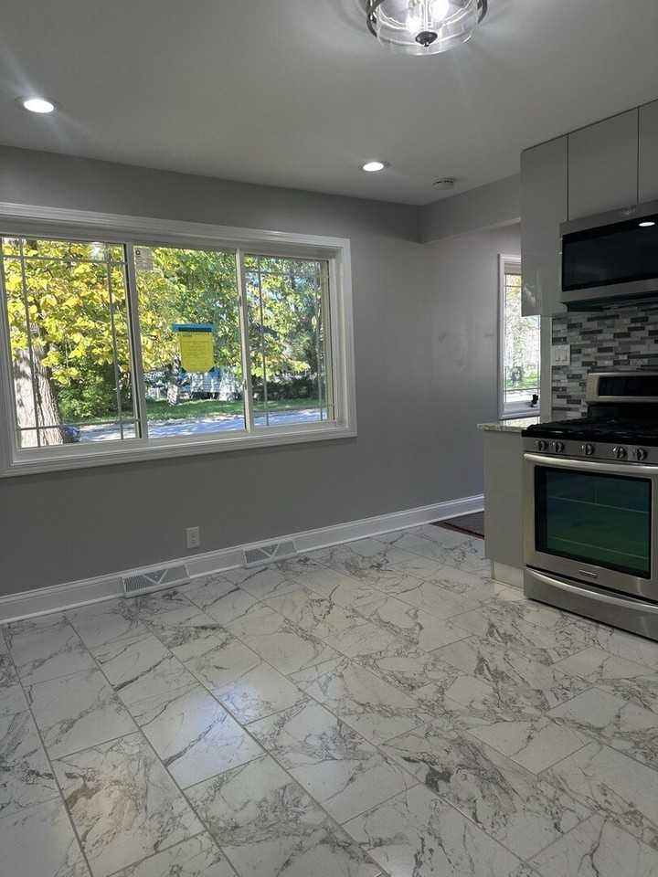 14451 Sangamon St - Photo 3 of 17