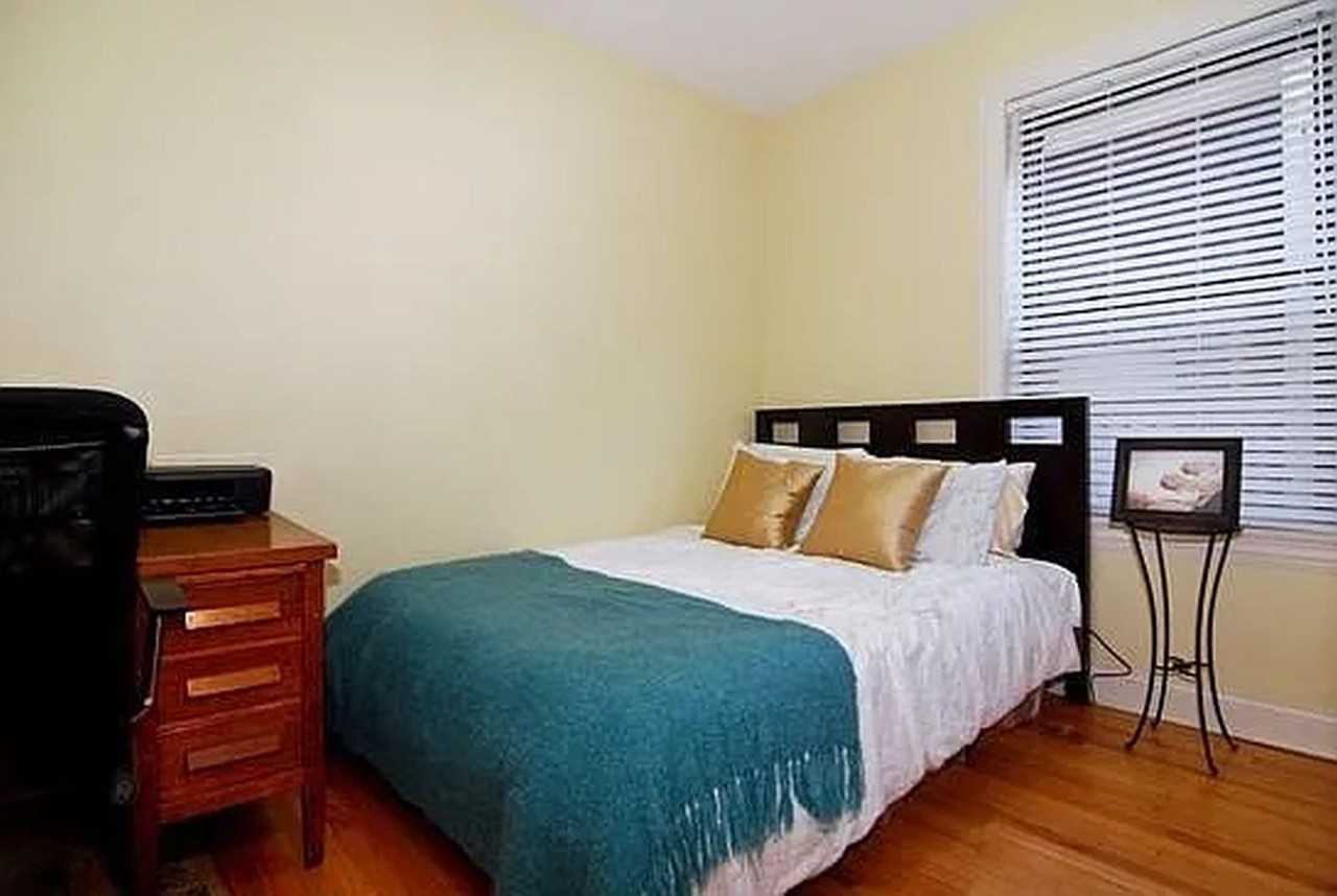 903 W Cornelia Ave #3N - Photo 7 of 9