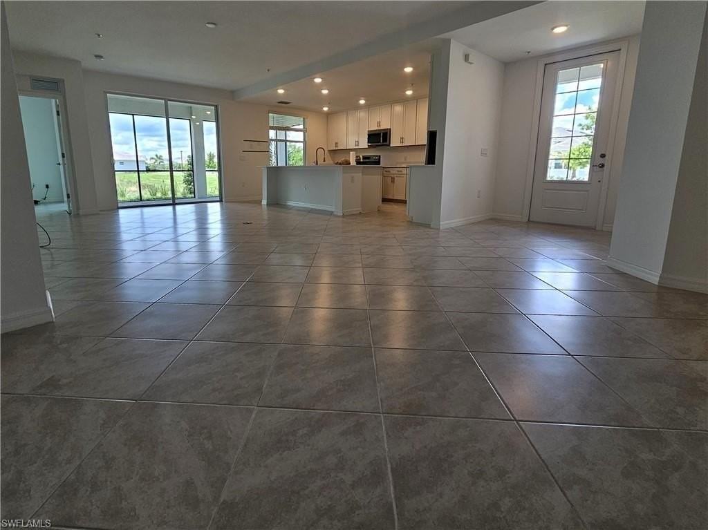 6007 Ellerston Way #712 - Photo 4 of 46