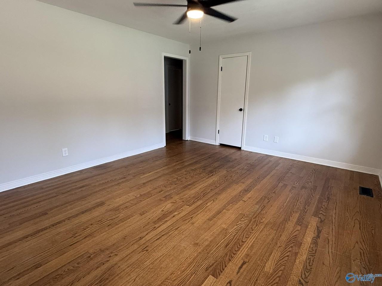 1911 Bluebird Ave Nw - Photo 5 of 15