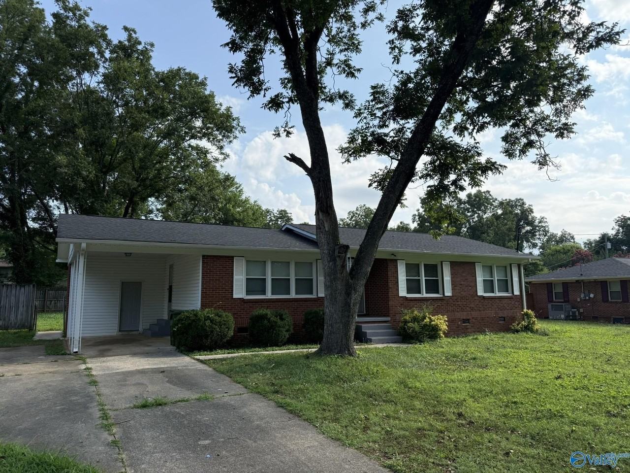 3702 Vogel Dr Nw - Photo 2 of 21