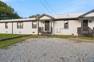 featured image of 2608 8th Ave Sw #C