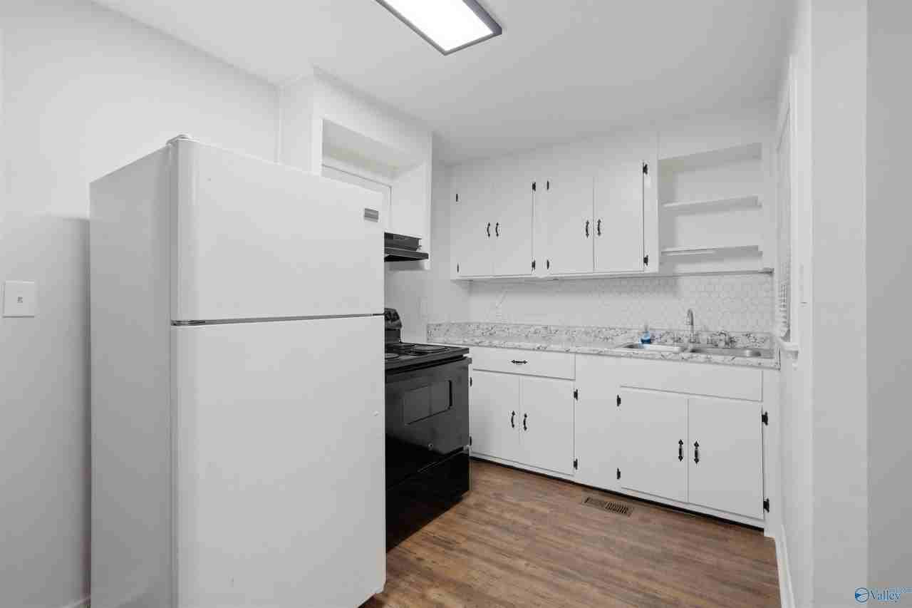 2608 8th Ave Sw #C - Photo 4 of 11
