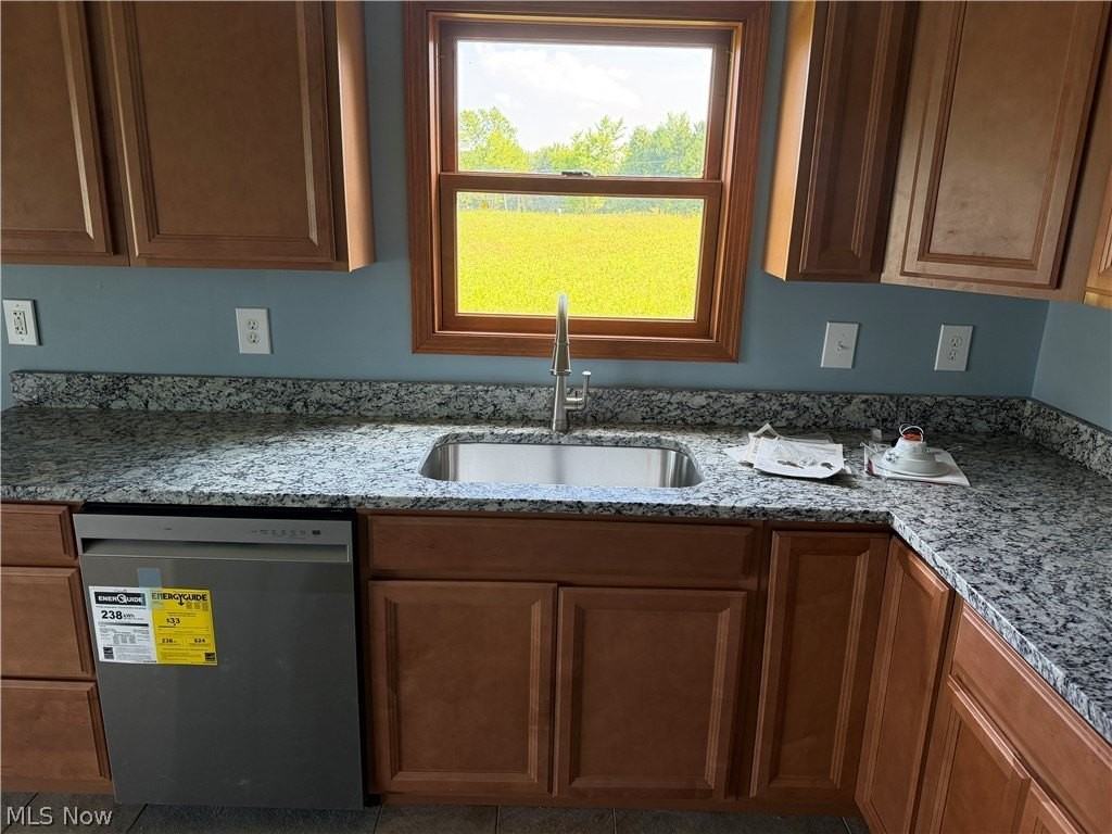 145 State Rd - Photo 4 of 37