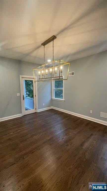 321 Spring Ave - Photo 3 of 17
