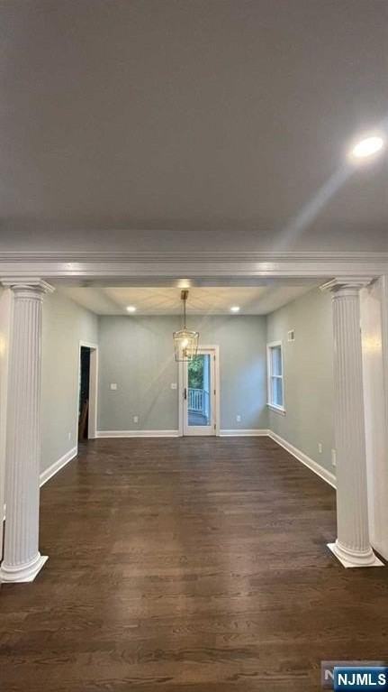 321 Spring Ave - Photo 7 of 17