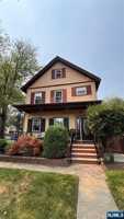 featured image of 266 Tenafly Rd