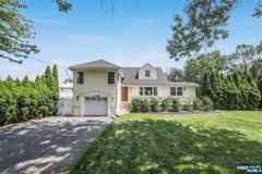 122 Village Cir W - Photo 1 of 1