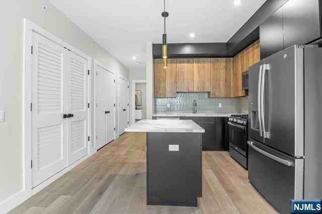 2021 Jones Rd #205