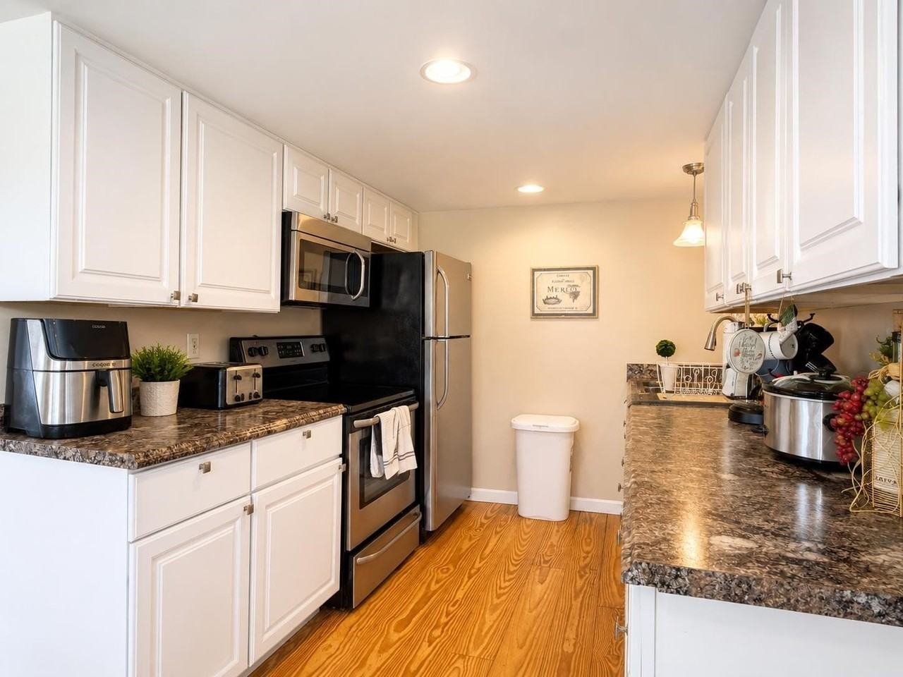 6 Willow Ln - Photo 4 of 15