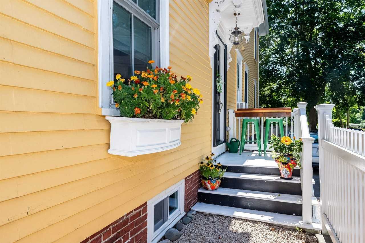 46 Dennett St - Photo 2 of 42