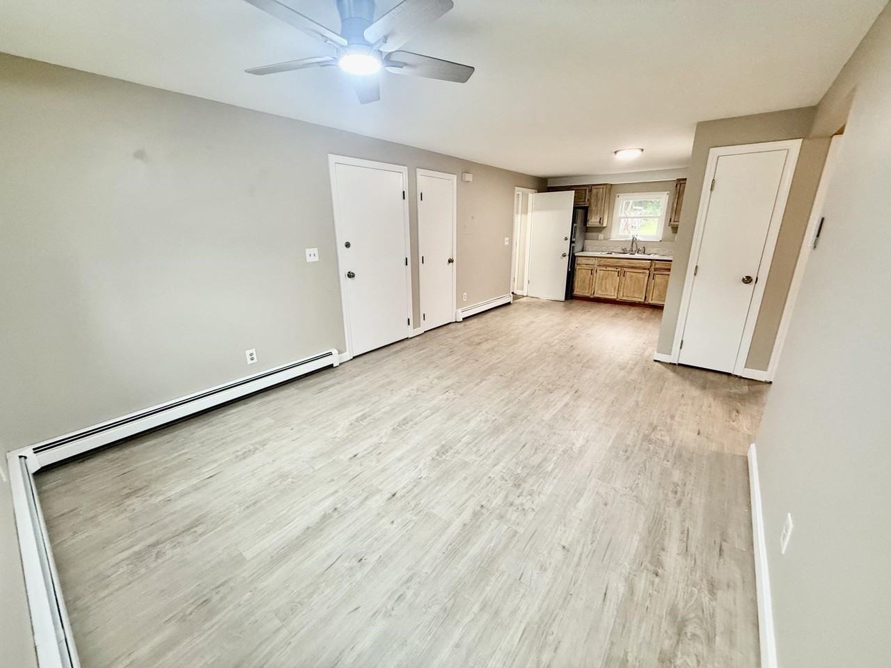 945 Mammoth Rd #1S - Photo 4 of 22