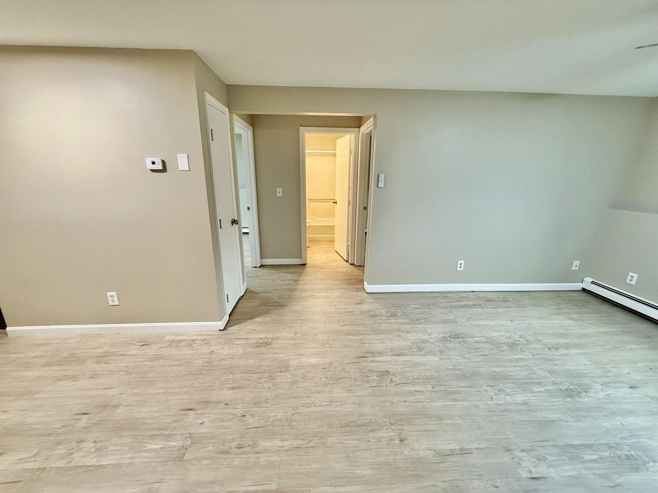 945 Mammoth Rd #1S - Photo 6 of 22